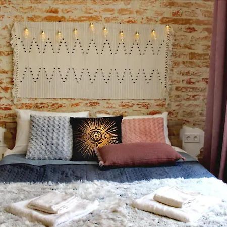 Dorosh-Home Квартира-Студія В Центрі Львова Ngoại thất bức ảnh